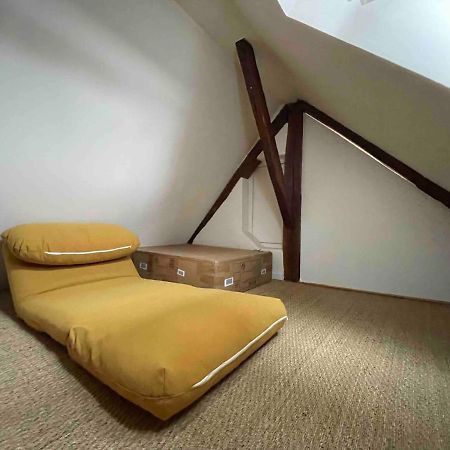 Logement Centre Ville 1 A 4 Chambres Alençon Esterno foto